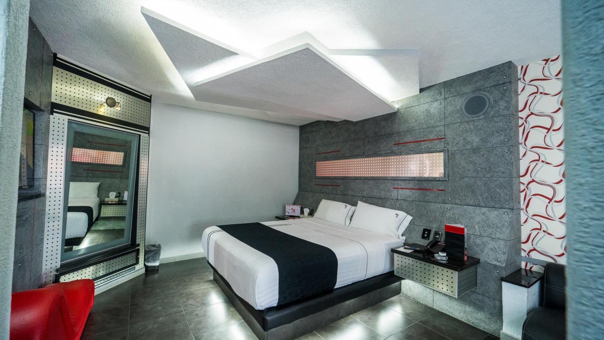 Kuboz Motor Hotel 사포판 외부 사진